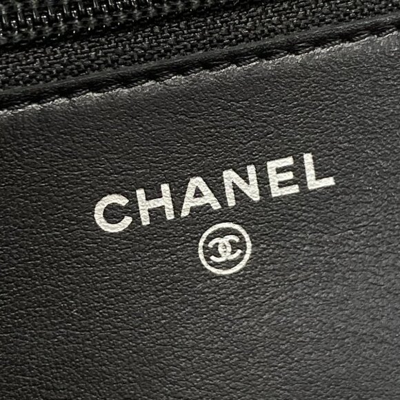 Auth CHANEL Boy Chanel / Matelasse A80287 Black Grained Calfskin - Picture 6 of 13